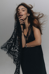 APASZKA MAXI KORONKA BLACK